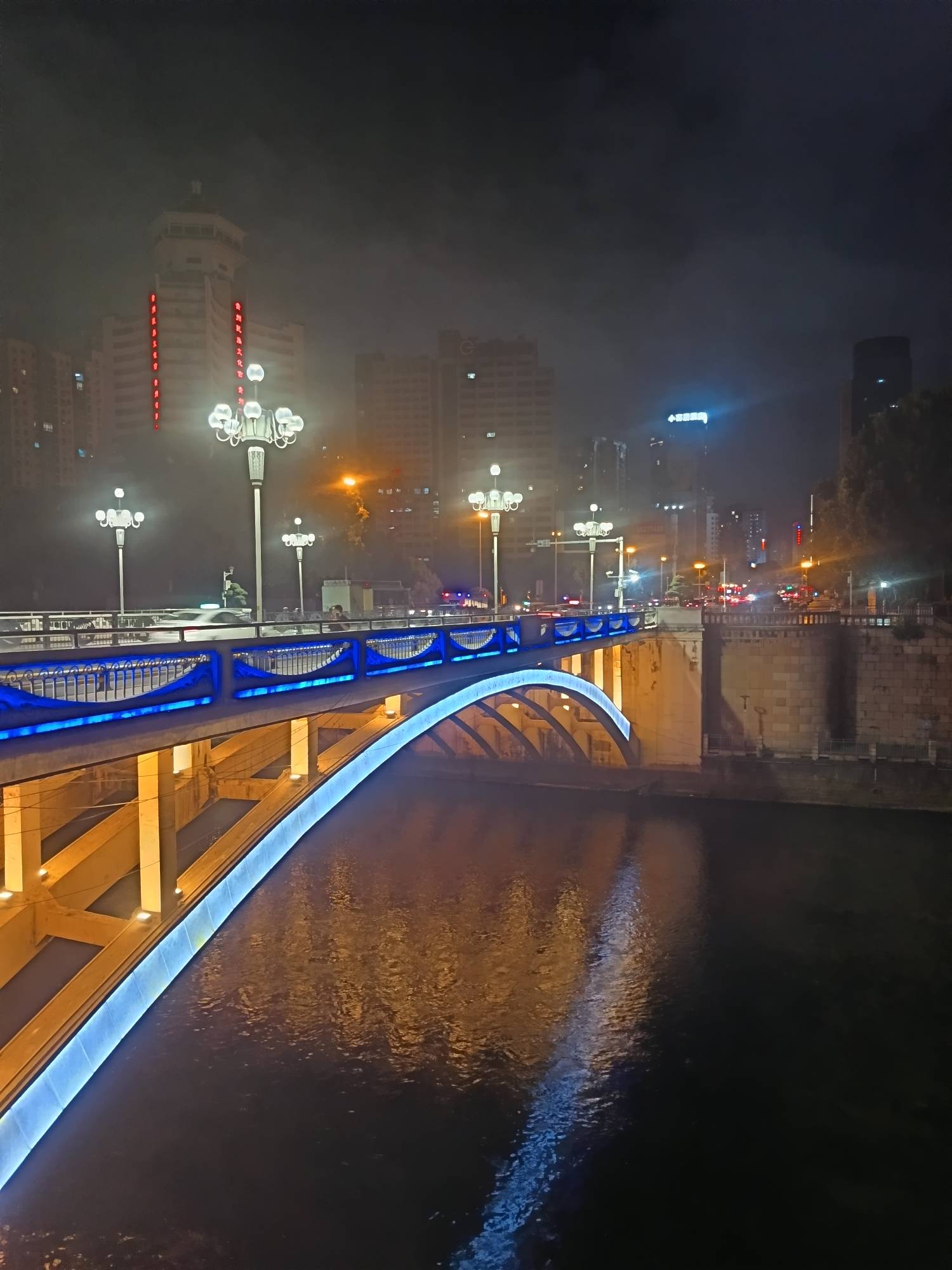 沦落街头了


42 / 作者:浪花的泡沫、 / 