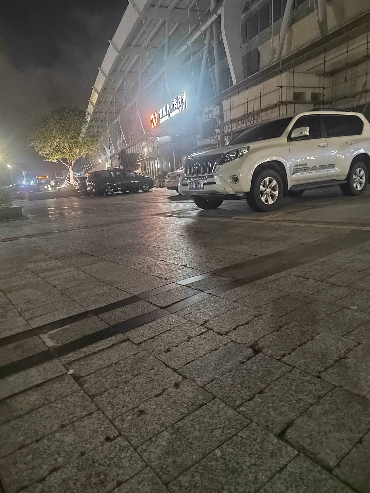 这次真的挂b了，站不起来了老哥们

86 / 作者:今年要发财 / 