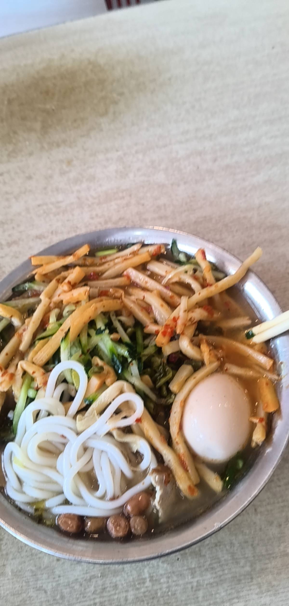 哈比比们，早餐吃个挂壁粉了

45 / 作者:打昏过去了 / 