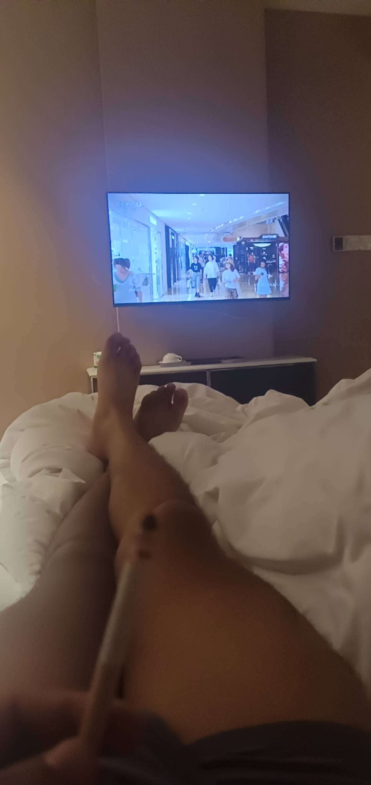老哥们，明天就要进厂打螺丝了，包吃包住了。

47 / 作者:湖南大哥。 / 
