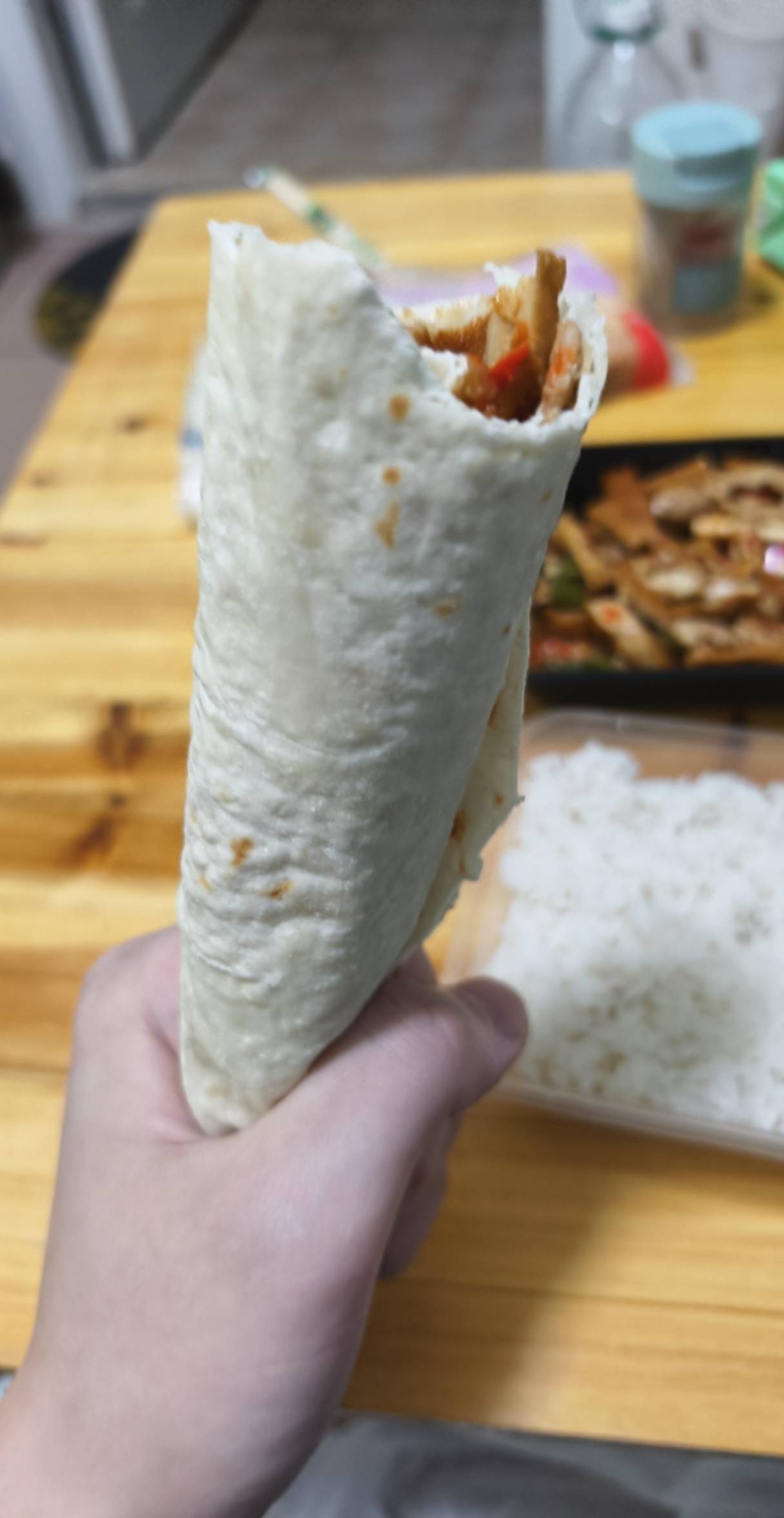 河南的老表，在广东终于吃上洛馍了


93 / 作者:挂比了救我鸭 / 