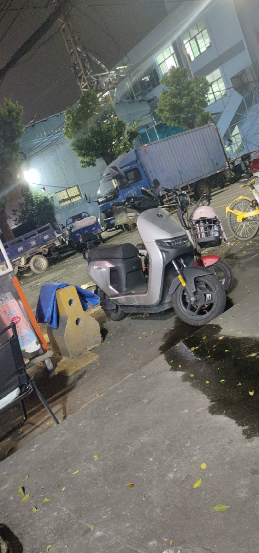 老哥们都进厂了吗带带
59 / 作者:疲倦的生活 / 