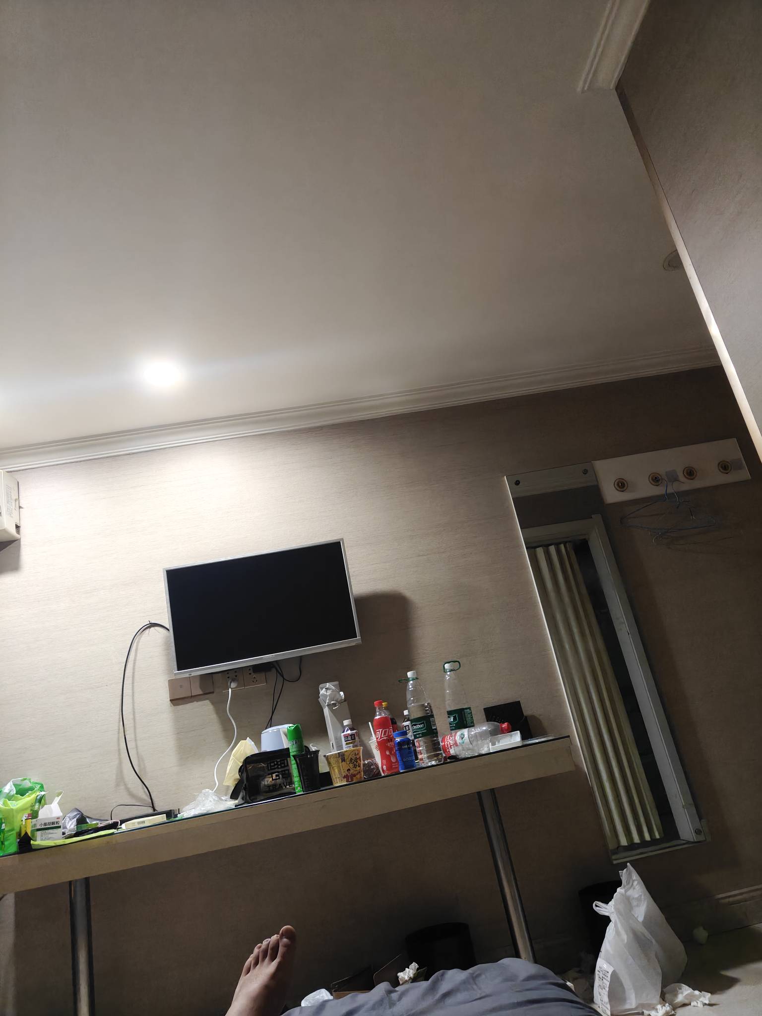 老哥们 真心求建议 哪里适合躺平  首选空气好气温好，不考虑东莞，想去云南或者广西找34 / 作者:真的好像笑 / 