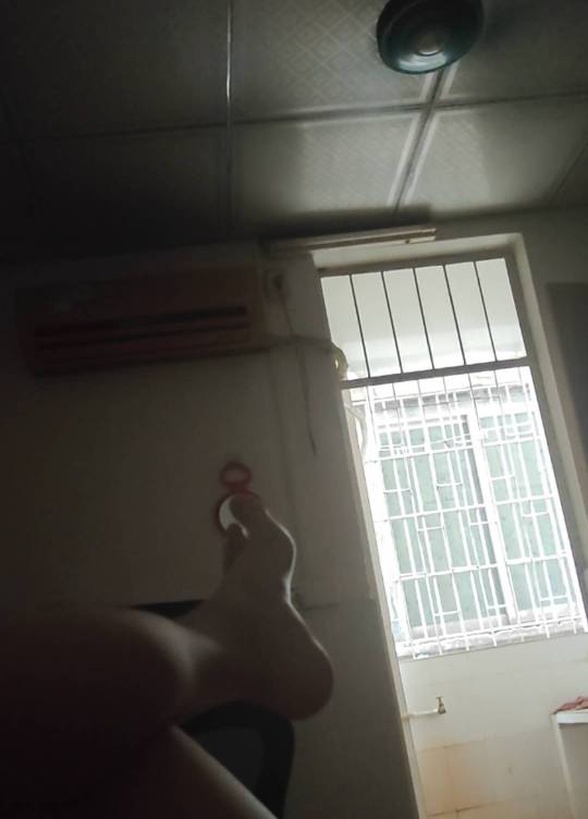 没有空调老哥们能不能在广东出租房睡午觉？

88 / 作者:朱铁胆 / 
