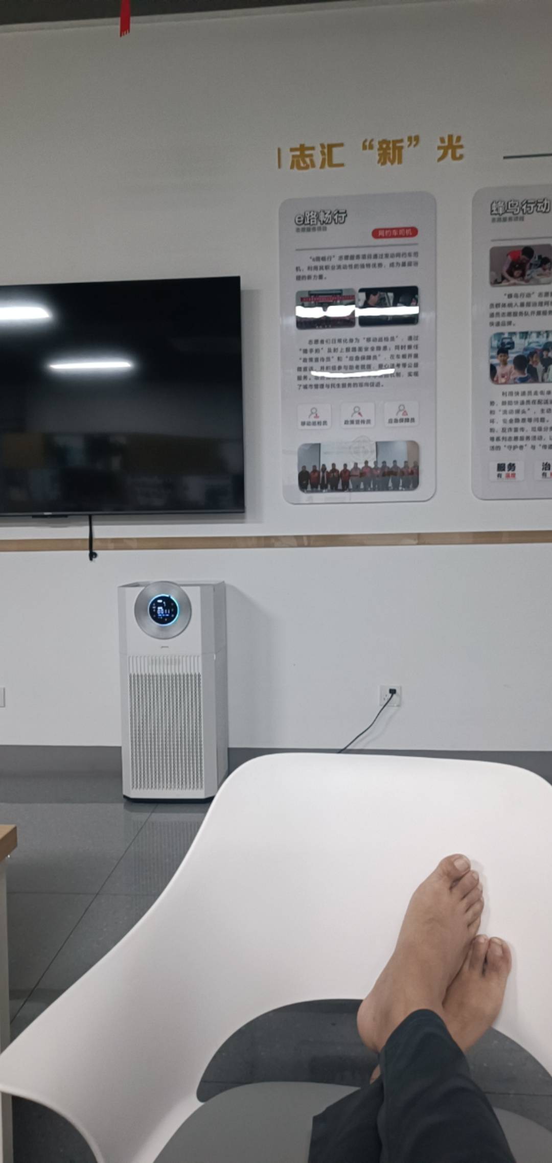 这驿站24小时开着的，还真是挂b圣地啊，洗手间，厕所，冰箱，纯净水，开水，空调也是279 / 作者:卡农18老哥 / 