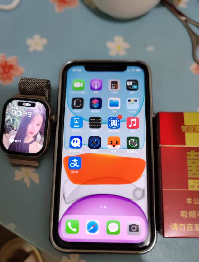 老哥们：天气这么热，又不想干活，就靠看广告，香果、快手和抖音做任务度日了



65 / 作者:轻舞飞扬2030 / 