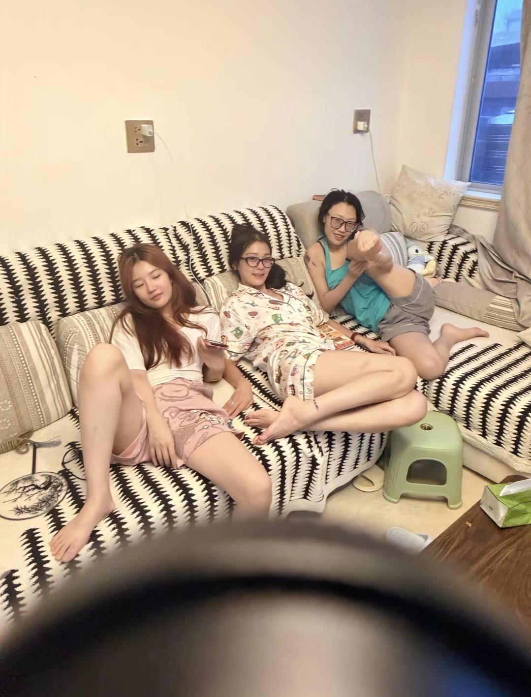 老哥们 易方达里怎么有五块钱 能提现吗 没流量了不能提就不下载了

71 / 作者:突然提 / 