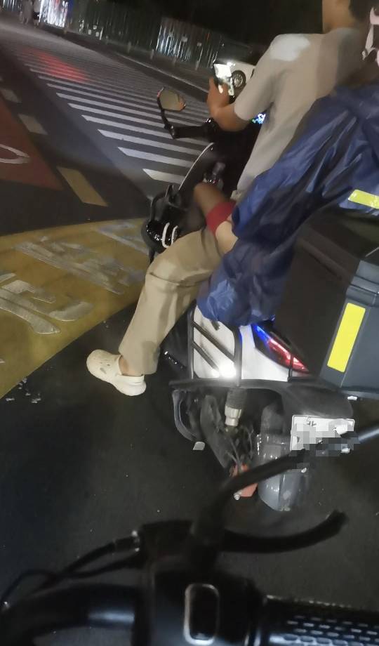 呵呵，爷笑了，一个能熬的都没有

91 / 作者:腾霄又是孙悟空 / 