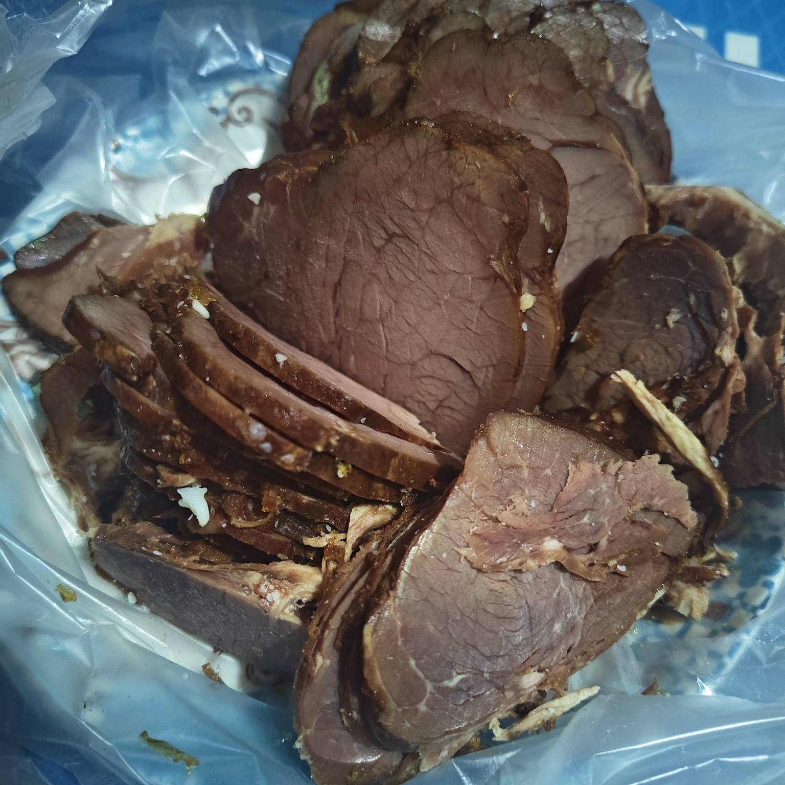 一天只吃一个馒头配几片牛肉，能不能瘦

33 / 作者:卡农咚咚 / 