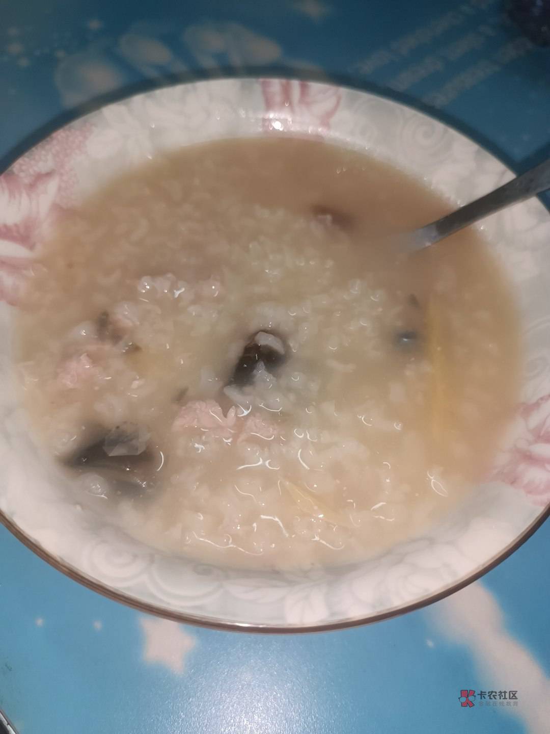 分付/\口又不见了

63 / 作者:朱铁胆 / 