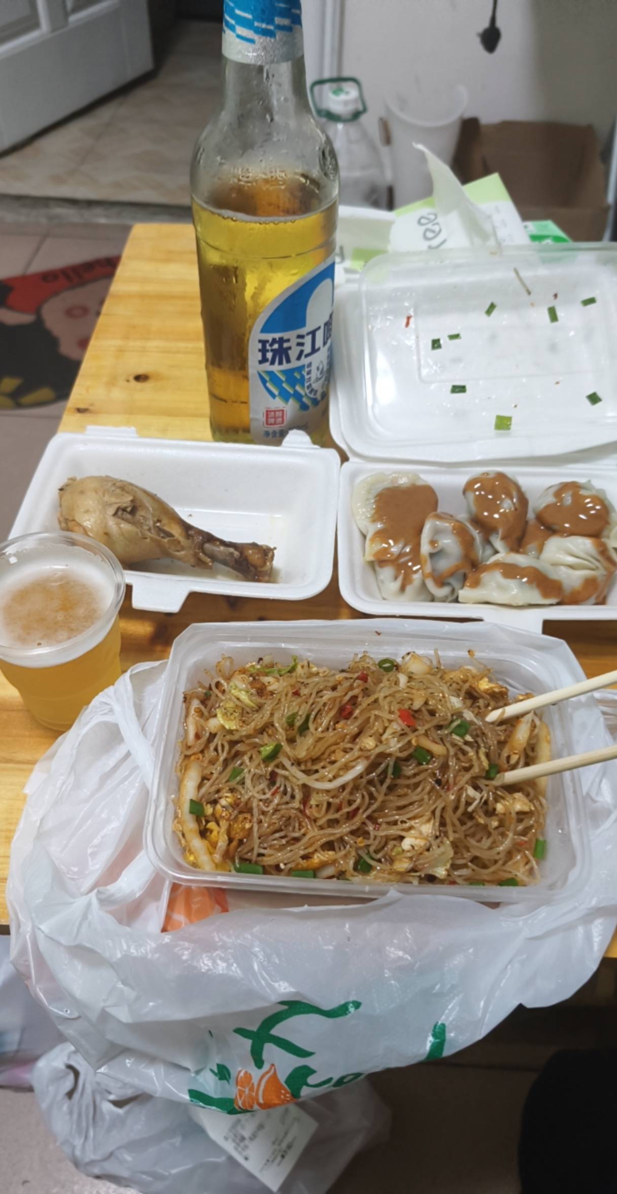 感谢美团，有免单了怎么天天免单啊老表


6 / 作者:挂比了救我鸭 / 