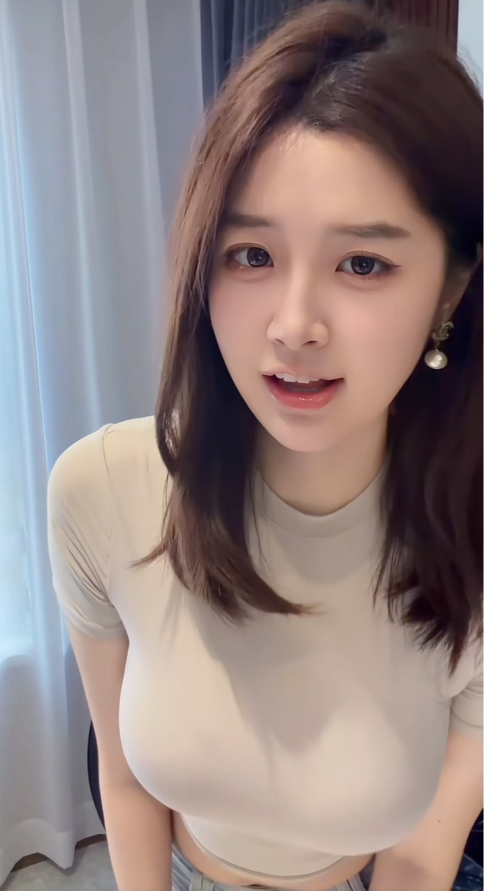 好家伙，好久没看卡农还以为老李失踪了直到今天看到直播才发现原来老李去给人家当榜一59 / 作者:x567 / 
