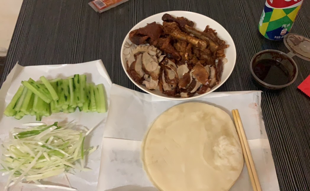 吃 老哥们 

55 / 作者:小鬼是魔鬼 / 