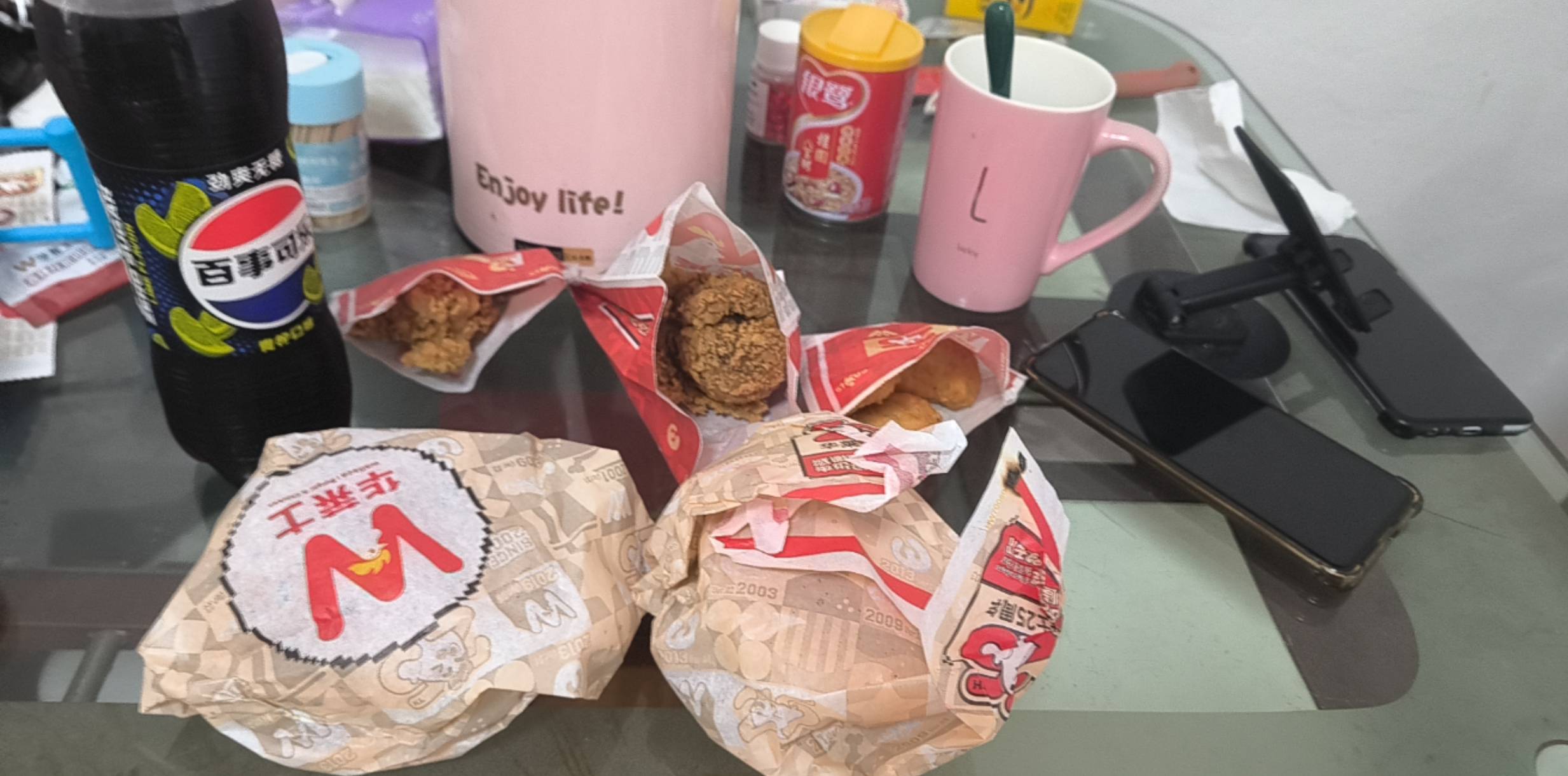 简简单单又是一餐

48 / 作者:我是麻花疼的爹 / 