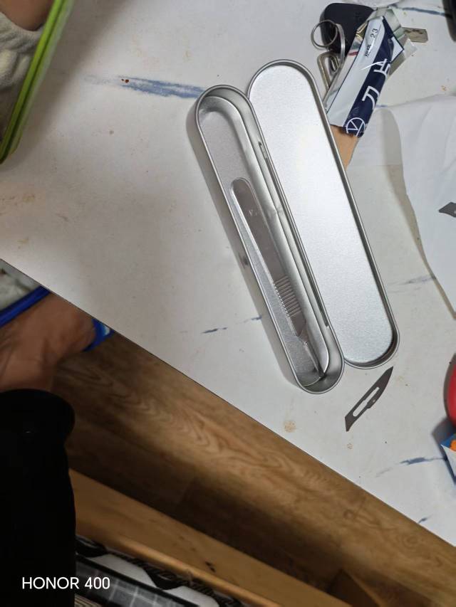 干活出汗就这样了 想挤但是不够大 摸着很解压这是毛囊炎吗小时候叫酒刺

77 / 作者:5900 / 
