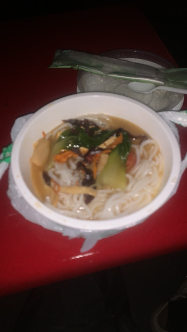 吃上了 

10 / 作者:小鬼是魔鬼 / 