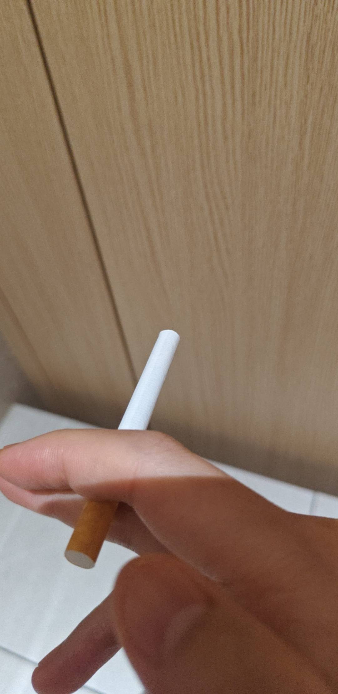 唉 想抽小快乐
57 / 作者:古惑今 / 