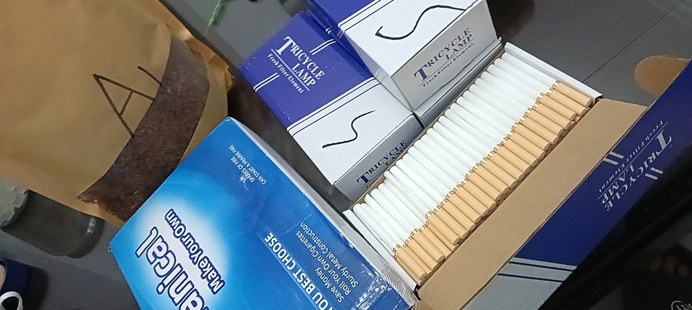 150带机器能卷四条，抽这跟真烟一模一样不拉喉咙劲有点微大，下次买细烟管

69 / 作者:春春风吹 / 