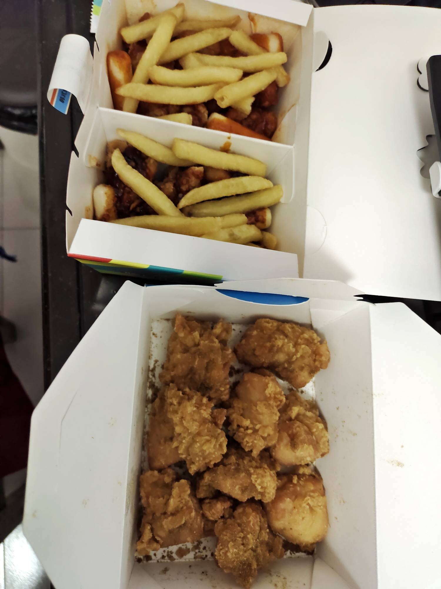 开吃老哥们，虽然没免单，依旧含泪吃，只点线下吃过的炸鸡，不点那种专做外卖的容易拉73 / 作者:东海帝皇 / 