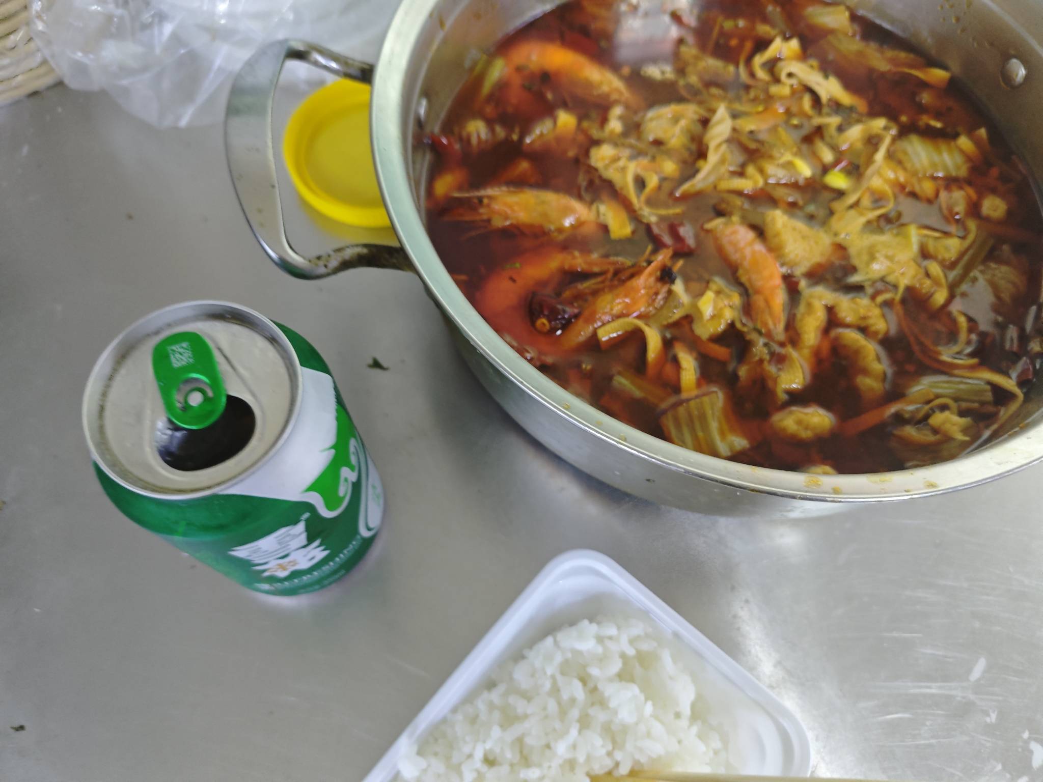 吃完下班，240到手

26 / 作者:承欢殿cai / 