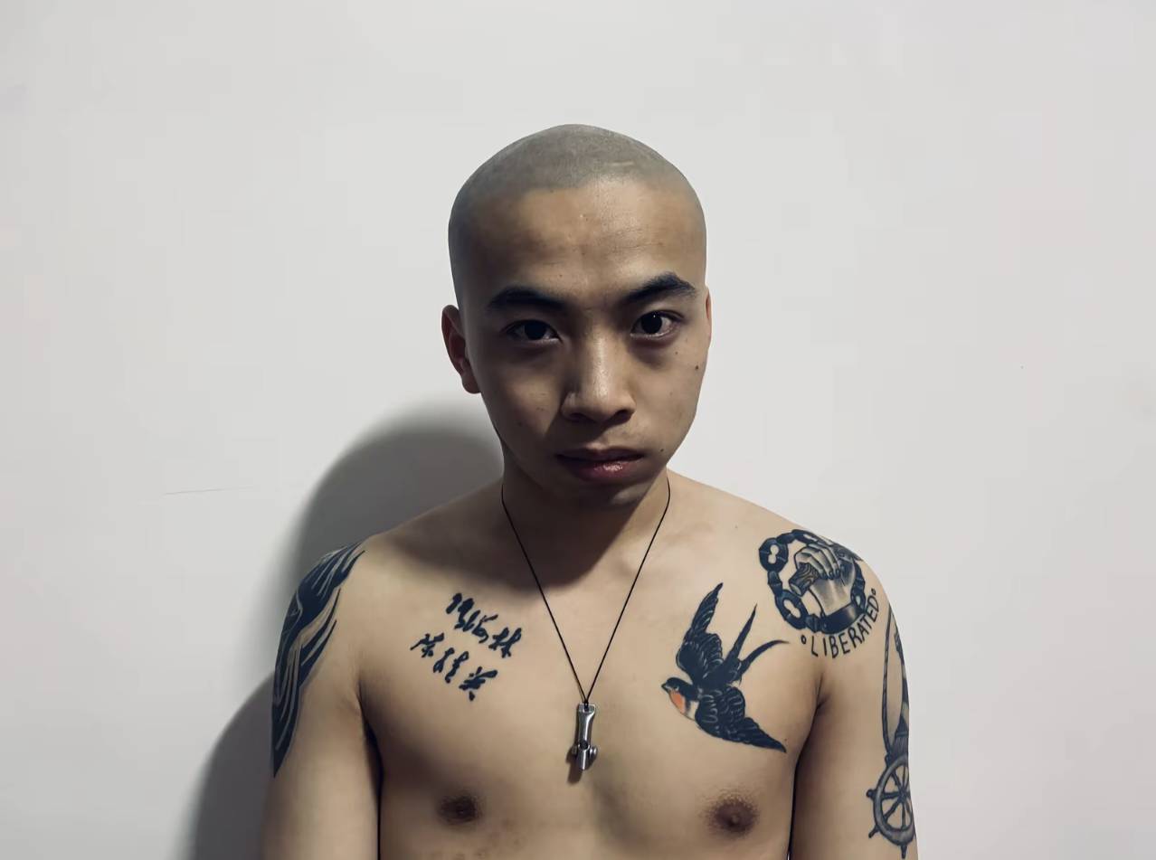 这个阿福真会玩，我的荣耀 9X 折腾了一下午，第二步总算过了。隔了 1 分钟去领红包，57 / 作者:乞丐窝里找朋友 / 