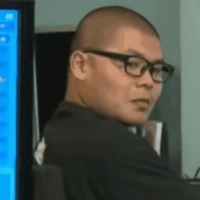 挂b肯德基天天看到个老哥来捡人家吃剩的东西吃的膘肥体壮好牛b啊
17 / 作者:鱼巷 / 