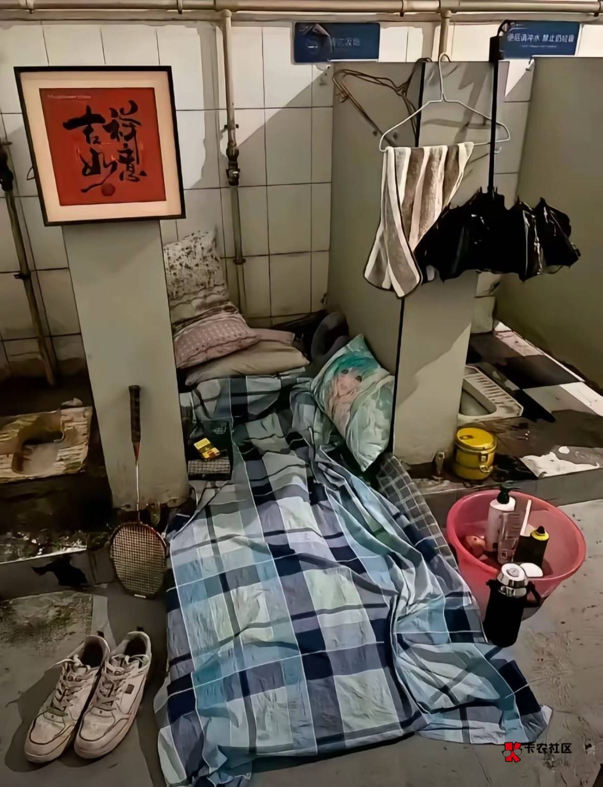 唯品会我留着自己买鞋了，到时候过年没前买鞋就很尴尬了

19 / 作者:卛蹇 / 
