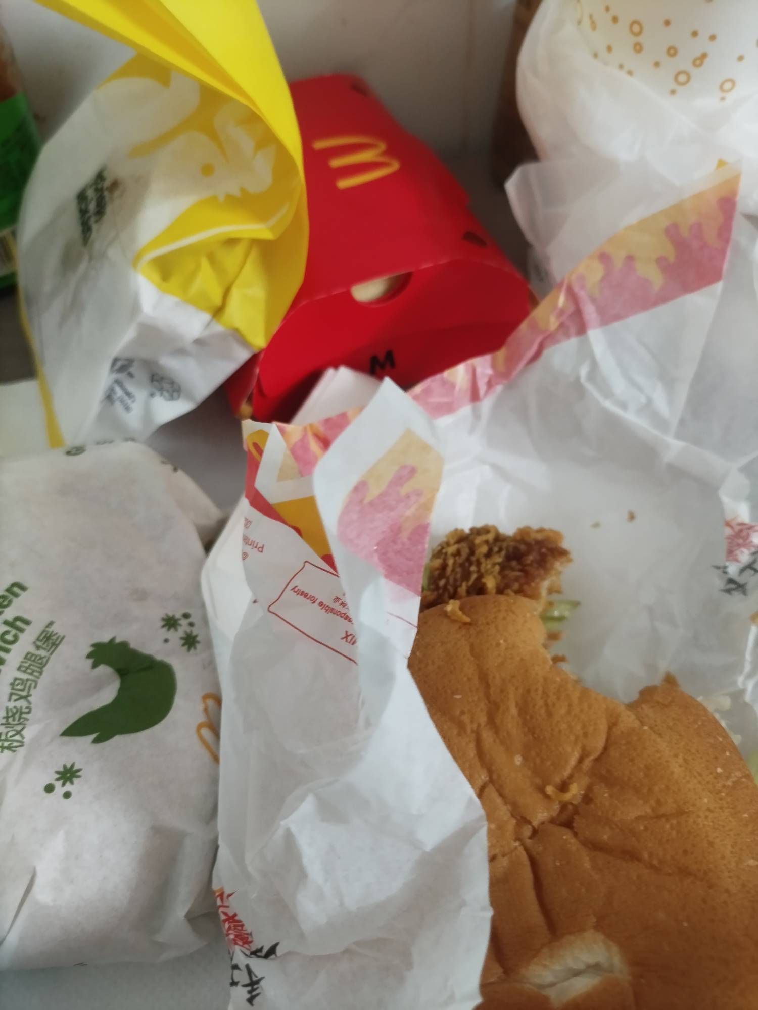 老哥们，今天大年出一，都忙了一上午了也都鲁到毛了，该吃点了

29 / 作者:沉谶 / 