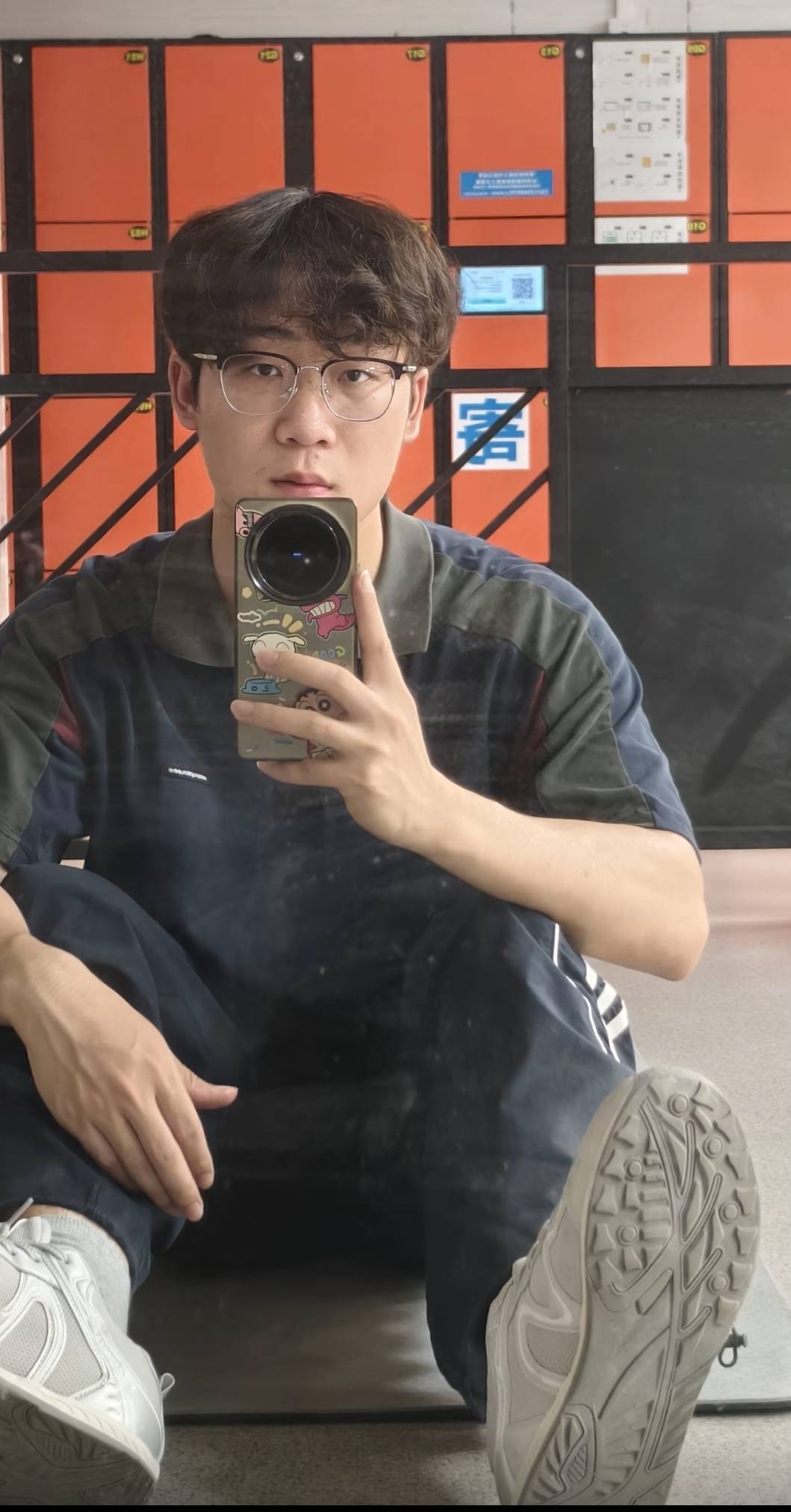 本人男，28岁找女朋友
要求
1：要长得漂亮的，身材必须特别好的，要特别有钱的
2：要68 / 作者:先天挂逼圣体 / 