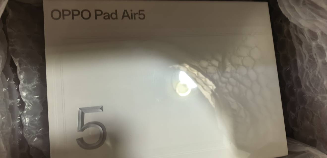 主任也挂羊头卖狗肉啊 苹果变oppo


27 / 作者:yc01 / 