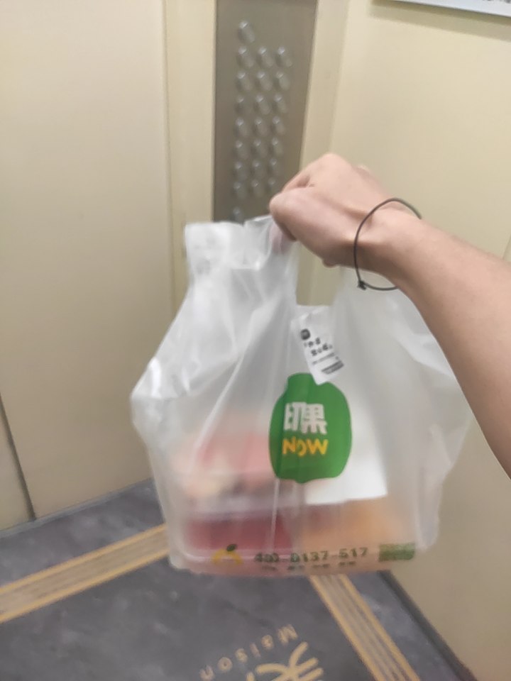 只要有电就继续跑，今晚我要破200，

10 / 作者:基基肯压基 / 
