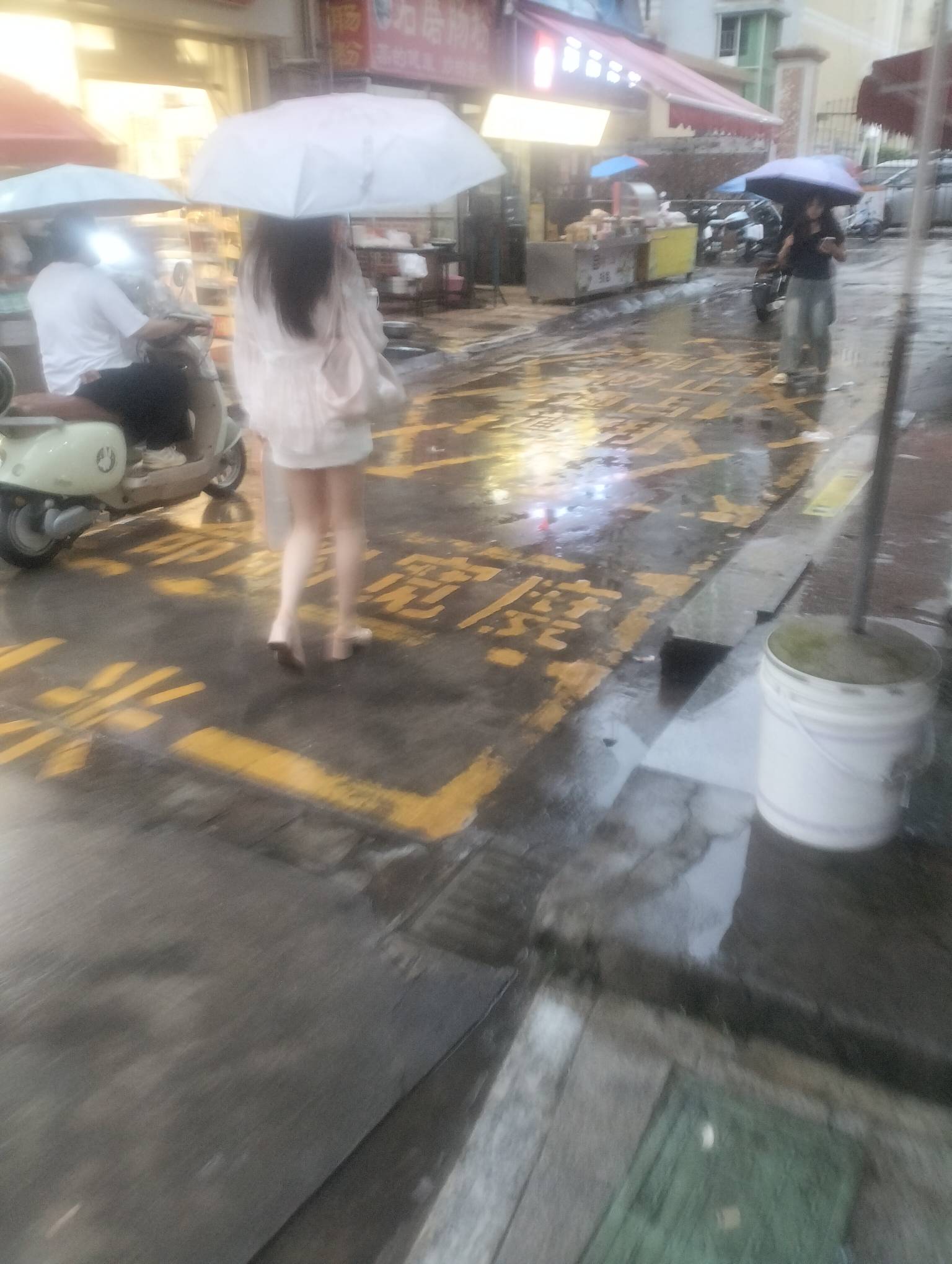 绝望了，年初二饿肚子

88 / 作者:尛•牛•蛮 / 
