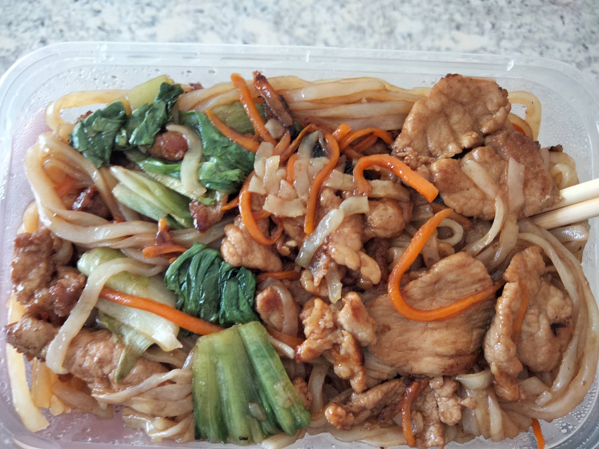 老哥们吃饭了

53 / 作者:机会哈哈 / 