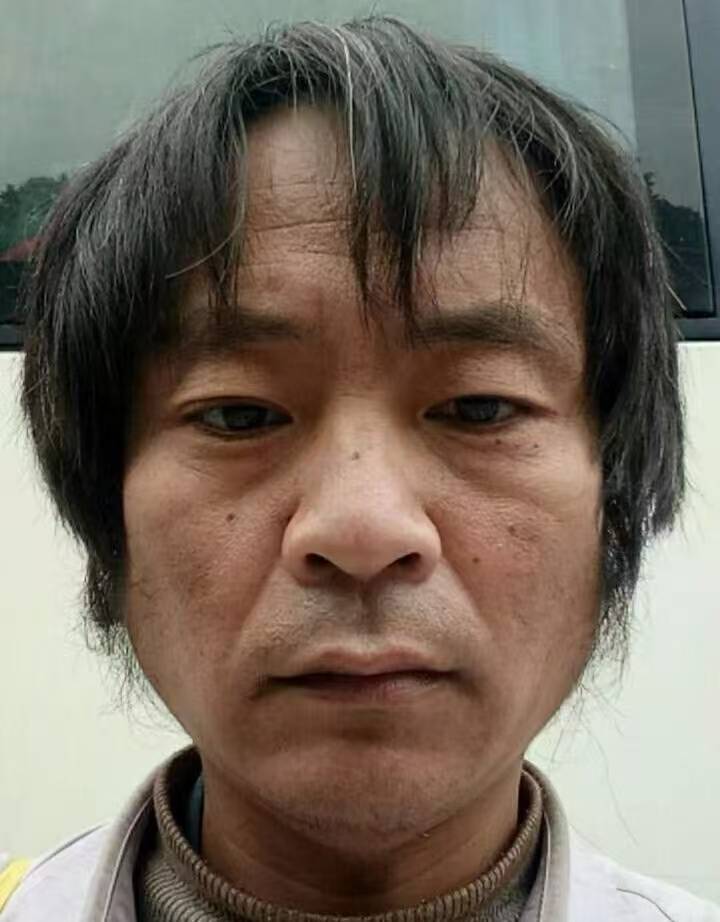 听说羊毛区都是挂瓜仔矮挫丑我不信，一人发张自拍照，巅峰前名五一人一份猪脚饭
22 / 作者:嗯啊来了 / 