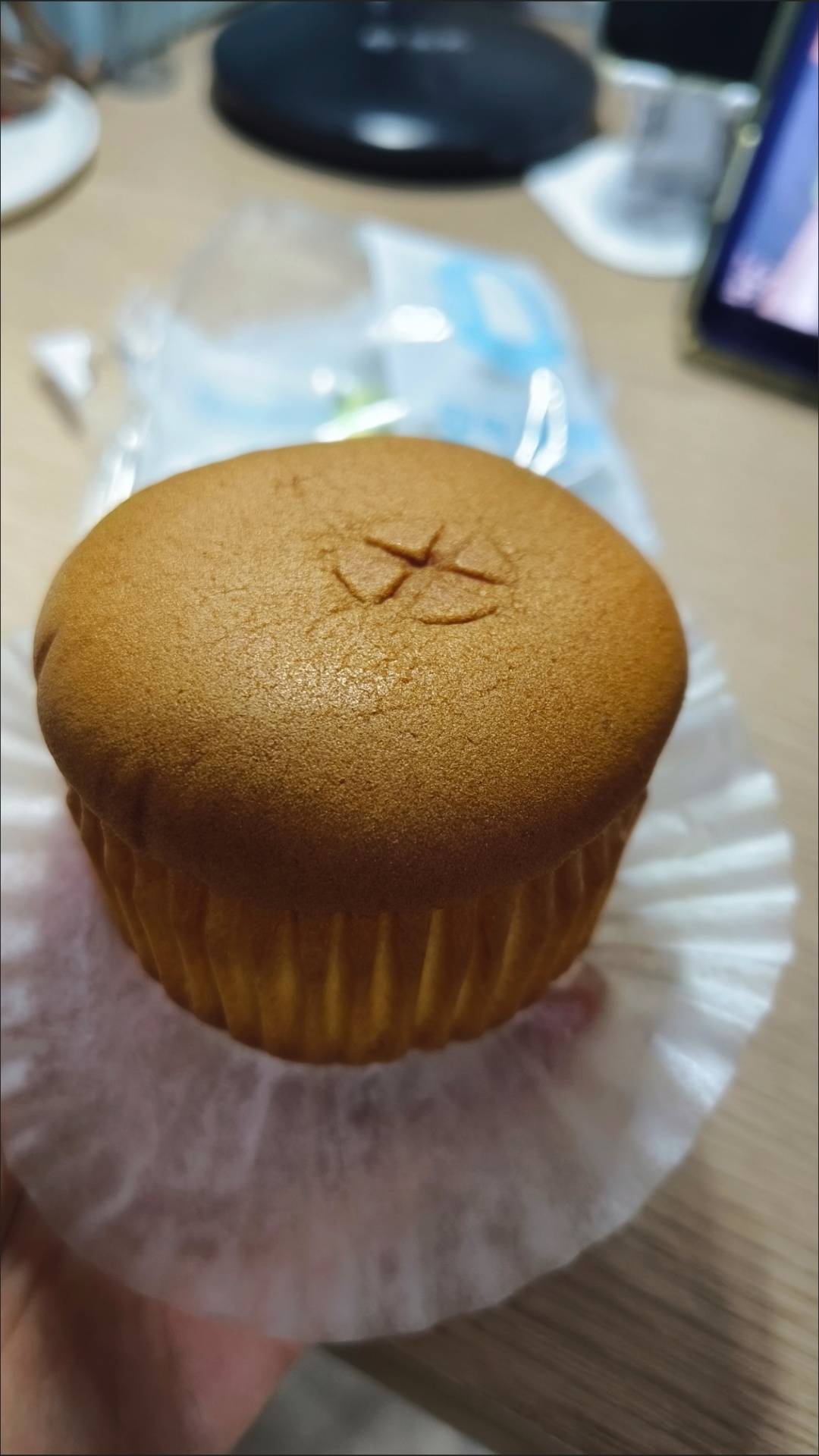 有老哥知道怎么追女的吗，就是不花钱的情况下，怎么可以得吃，可以说一下，有恋爱经验5 / 作者:三打白骨精313 / 