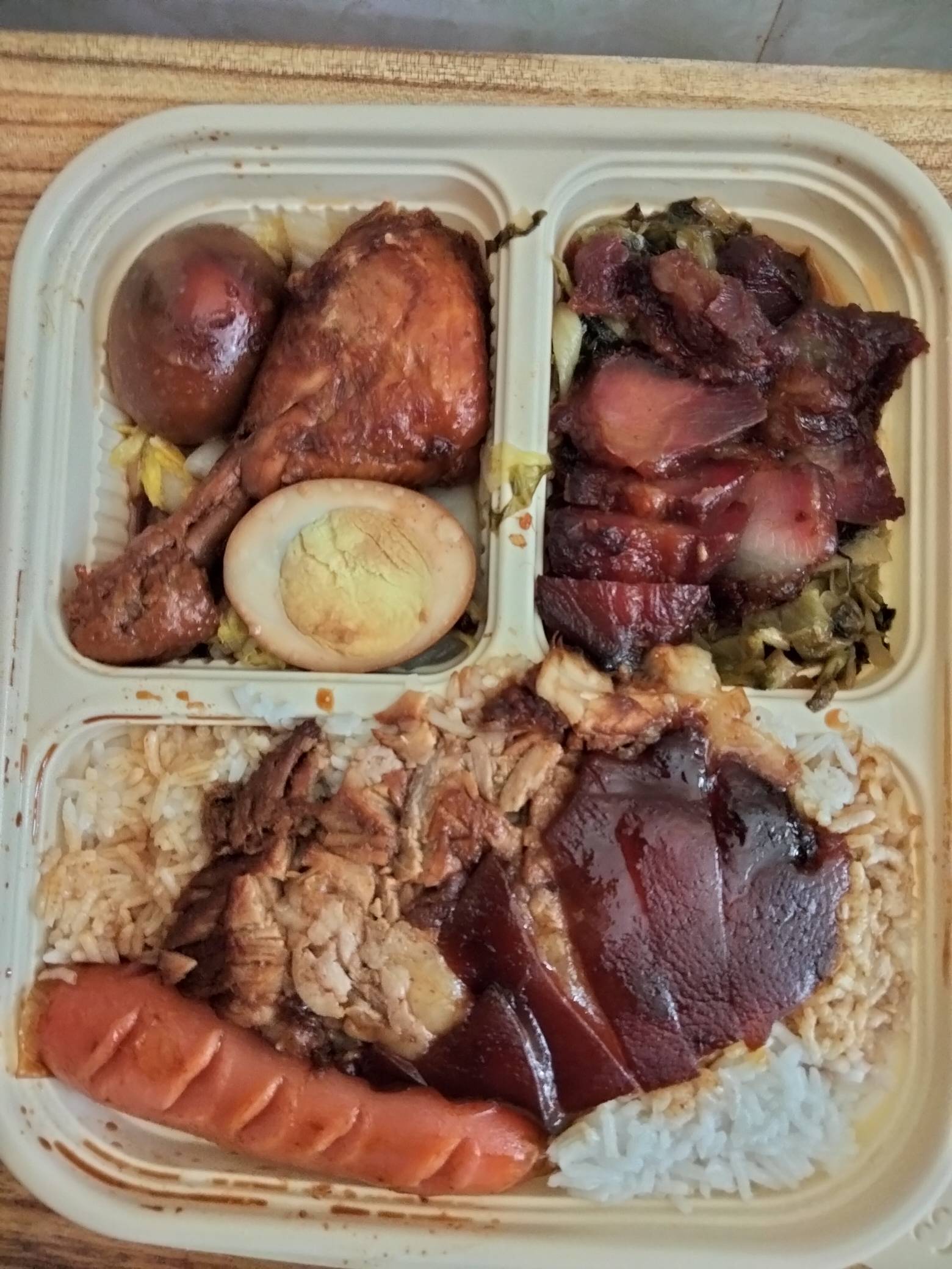 老哥们吃饭了

87 / 作者:机会哈哈 / 