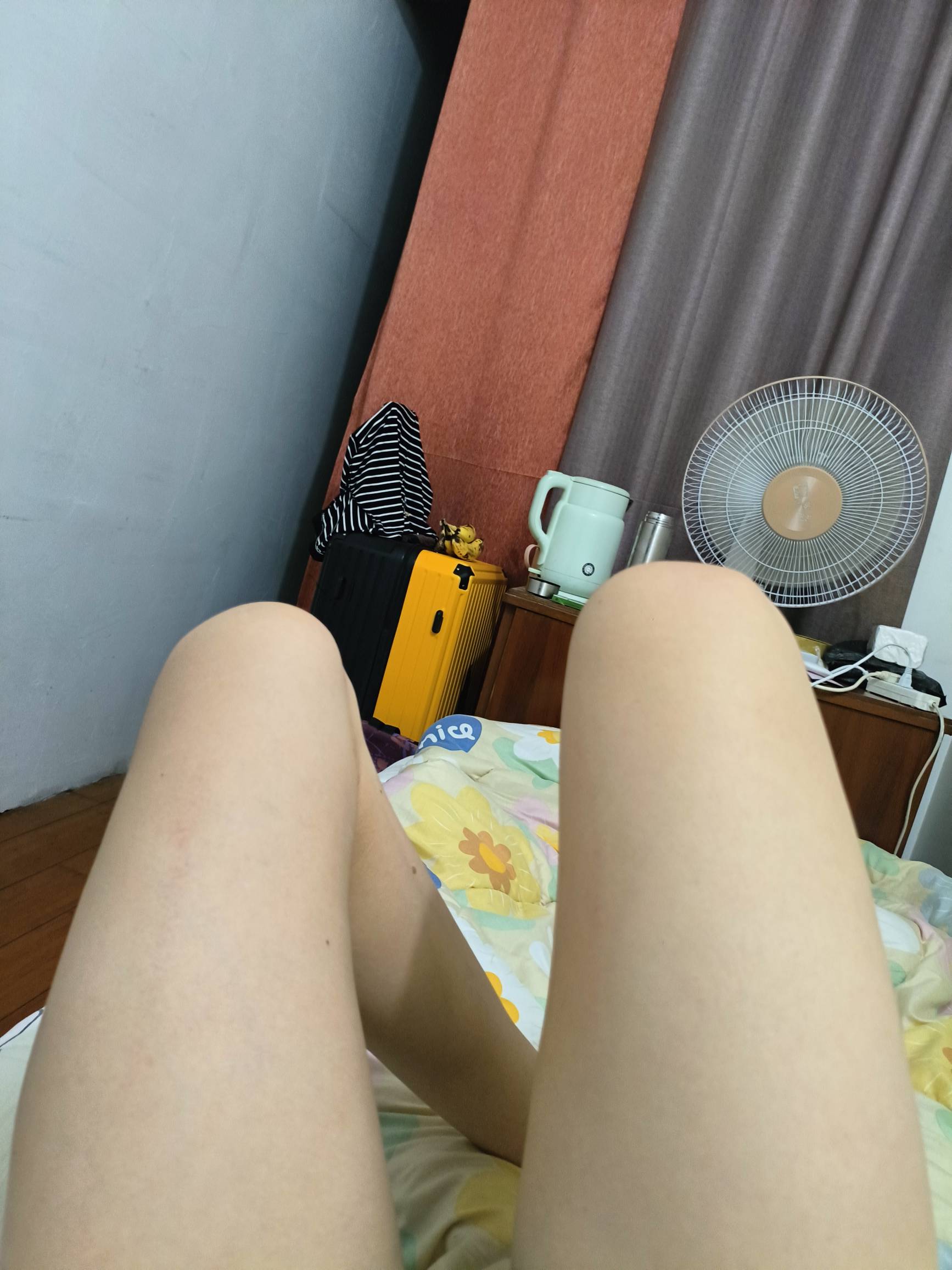31岁小老登，老哥们，为什么我没有长腿毛啊

4 / 作者:网恋被骗五千块 / 
