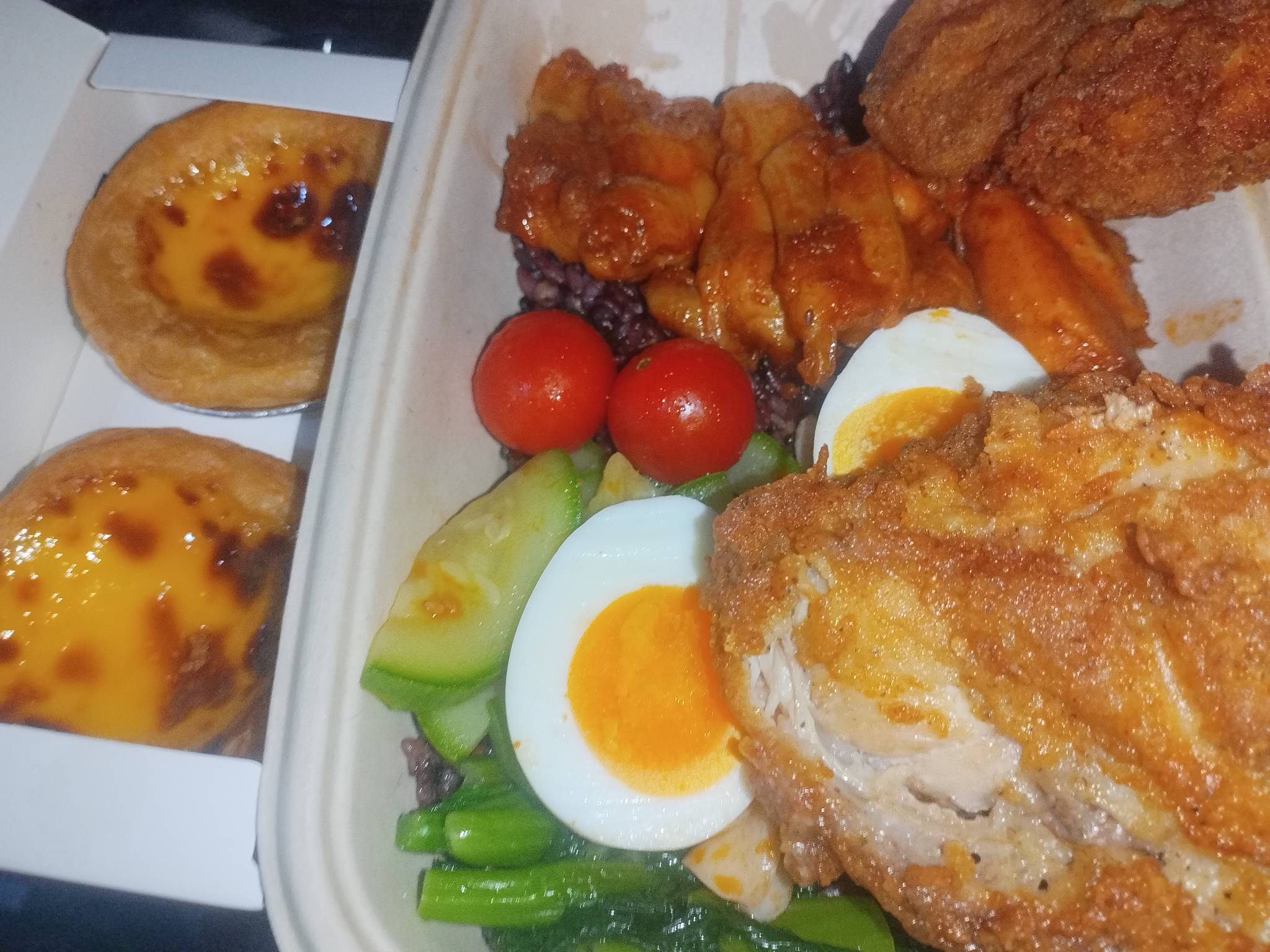 老哥们先吃，轻食米饭好少

5 / 作者:粤利粤麦旋风 / 