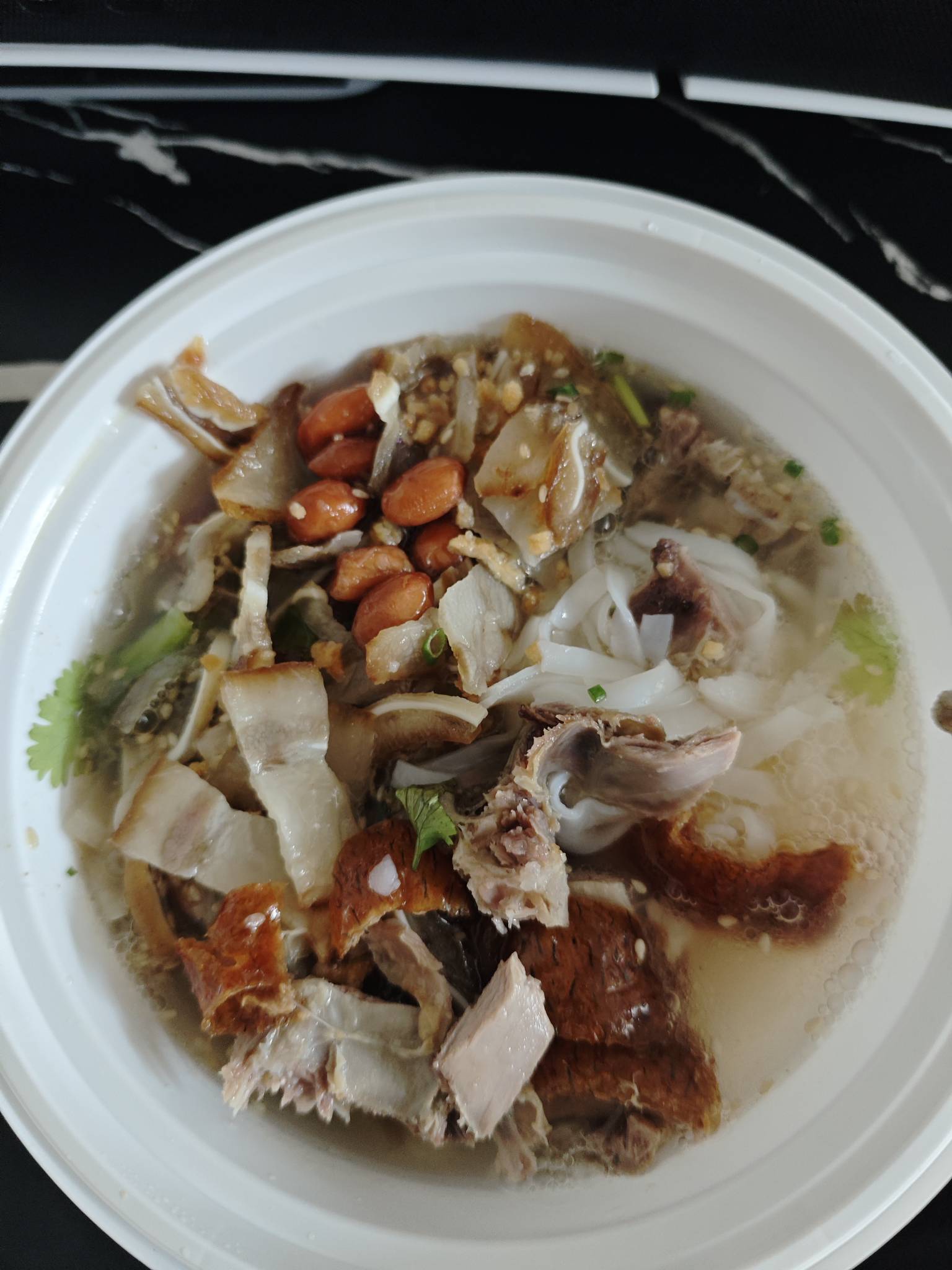 挂壁粉的时候给我

15 / 作者:先天挂逼圣体 / 