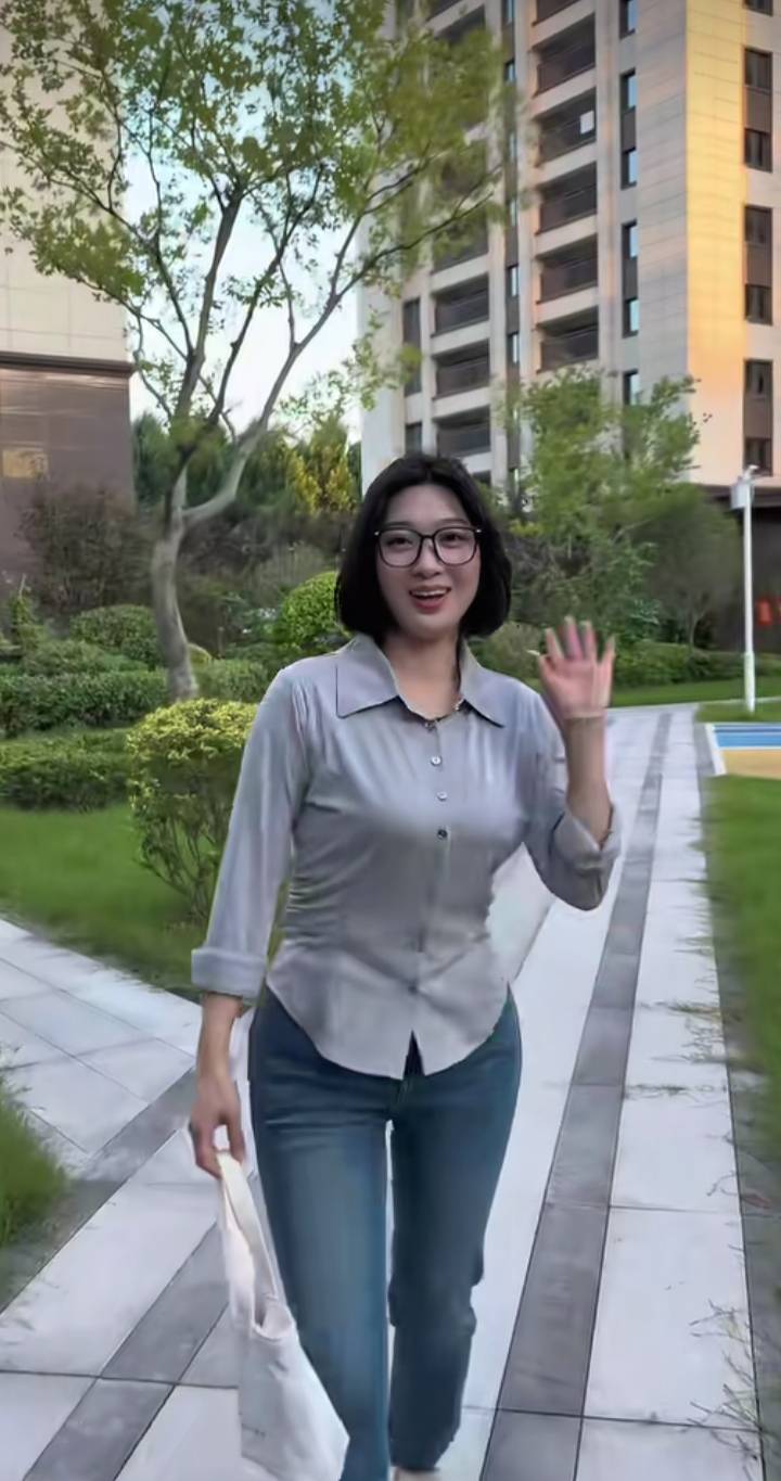 老哥们早上了，



3 / 作者:马到成 / 