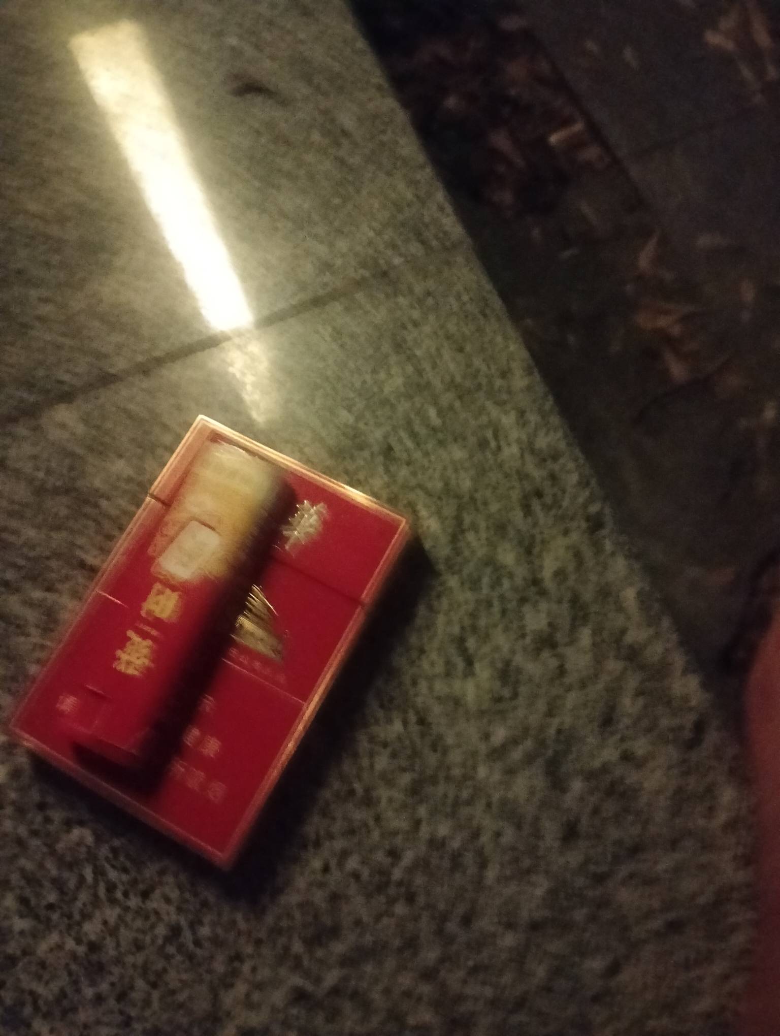 绝望了，唐欢公园为啥我一来，一晚上都看不到毛

97 / 作者:尛•牛•蛮 / 