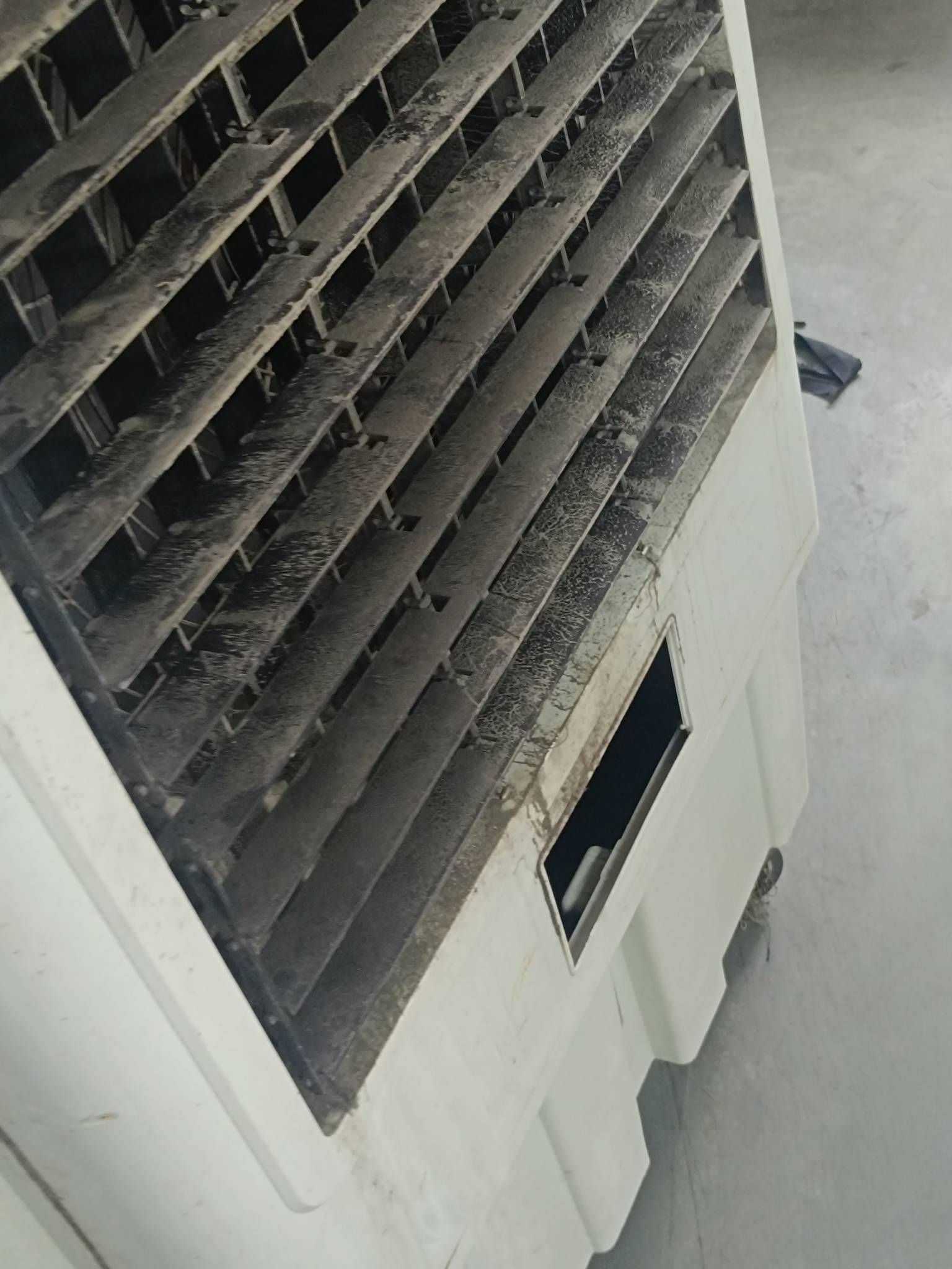 这种空调吹多湿气重吗？


87 / 作者:北部湾银行 / 