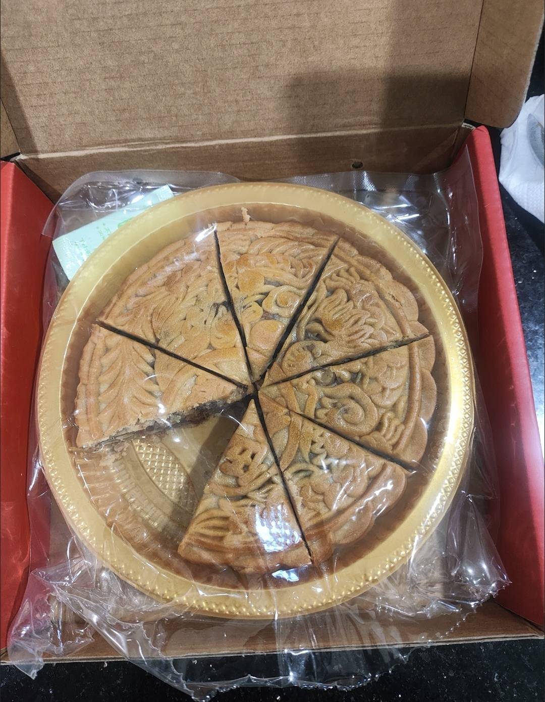 老哥我老了，竟然爱上五仁月饼。以前压根不带瞅一眼

66 / 作者:凤鸣 / 