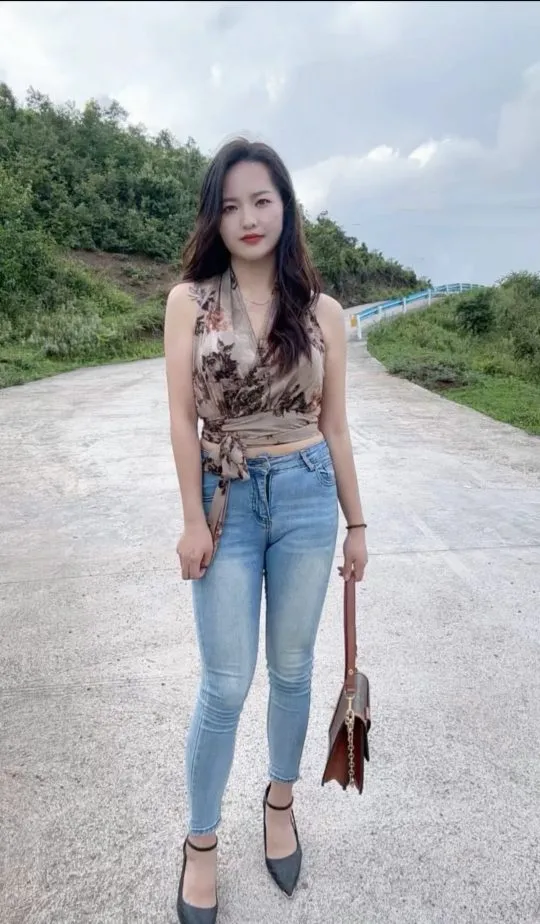 年纪大了看普通的女人也顺眼了



53 / 作者:马到成 / 