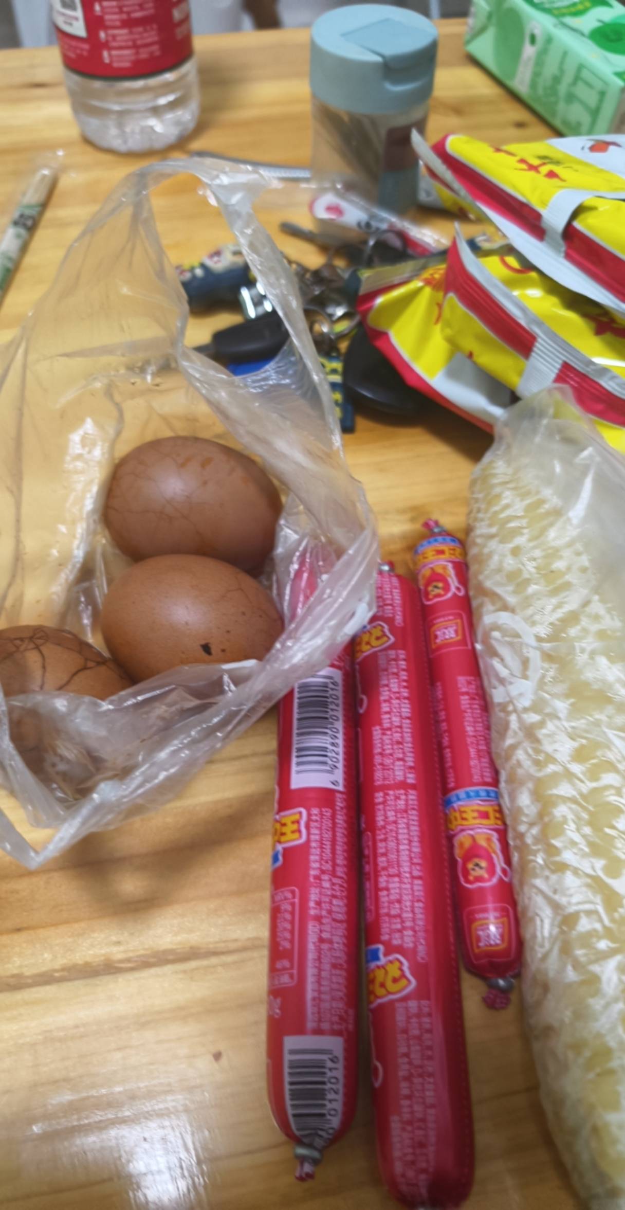 卤蛋加玉米，美滋滋又是

49 / 作者:挂比了救我鸭 / 