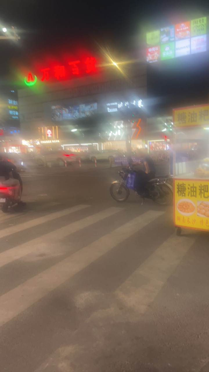 老哥快来


62 / 作者:我爱看动画片 / 