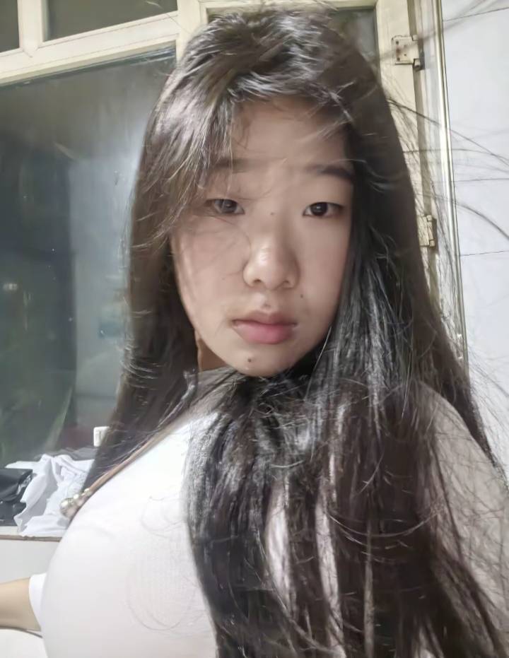 老哥们，早上好都起来了吧



97 / 作者:马到成 / 