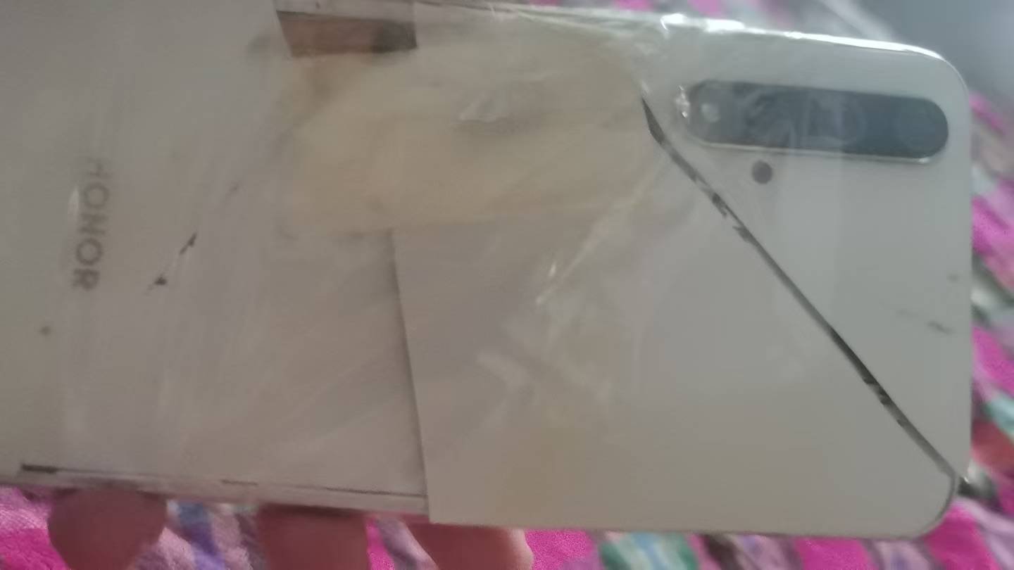 好了自己换电池失败，

20 / 作者:~季末 / 