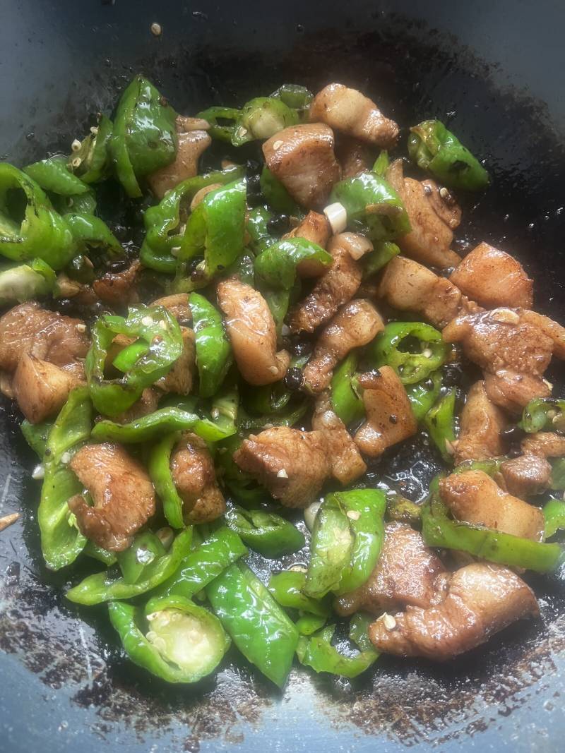 先炒辣椒还是先炒又？



10 / 作者:风中之神-聂风 / 