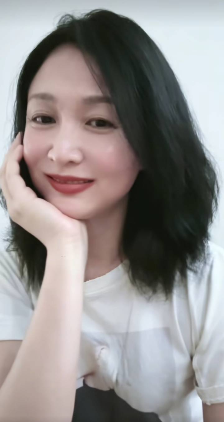 老哥们，夜深了注意休息保重身体



38 / 作者:马到成 / 